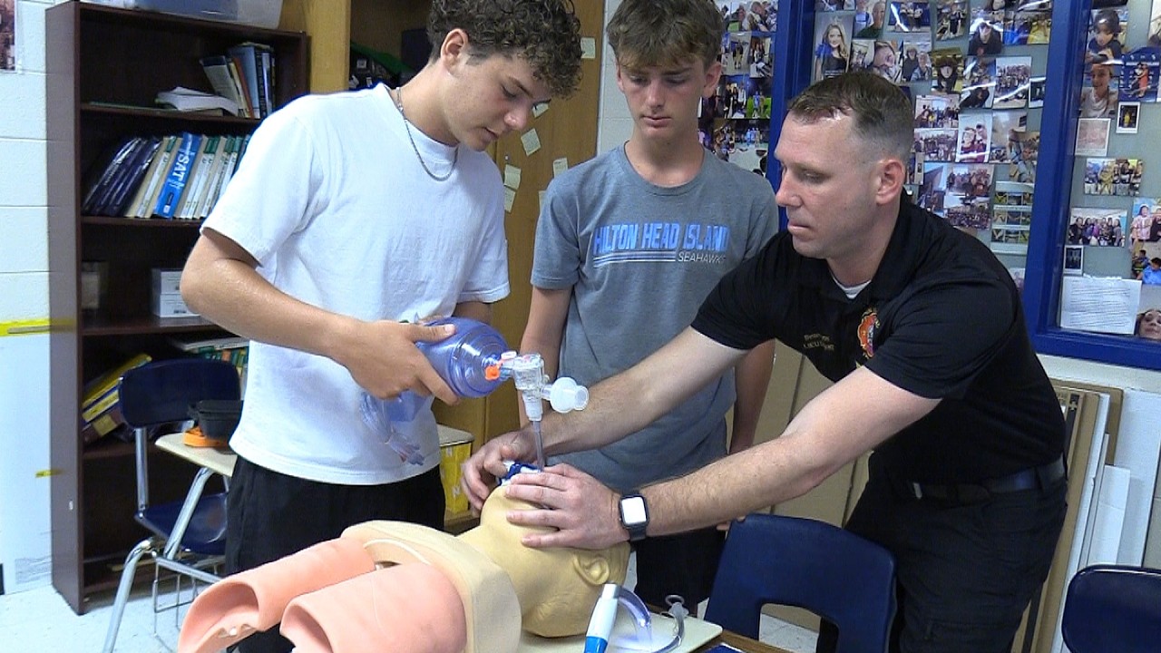 Learning Life-Saving Skills | CPR & Airway Intubation