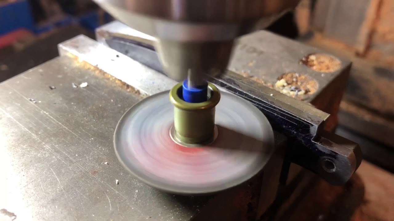 Cutting a Straight Pull Nail Nick in a Folder Blade