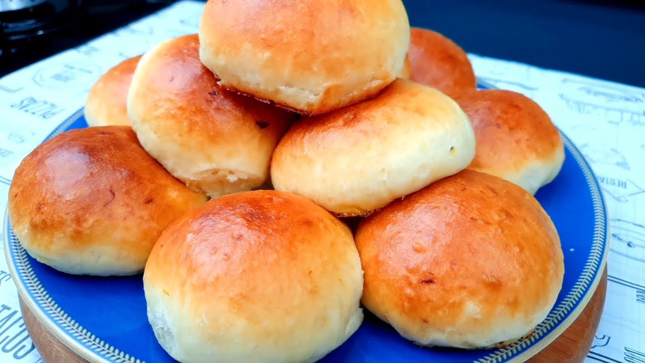 PÃO DE BATATA RECHEADO COM FRANGO E QUEIJO