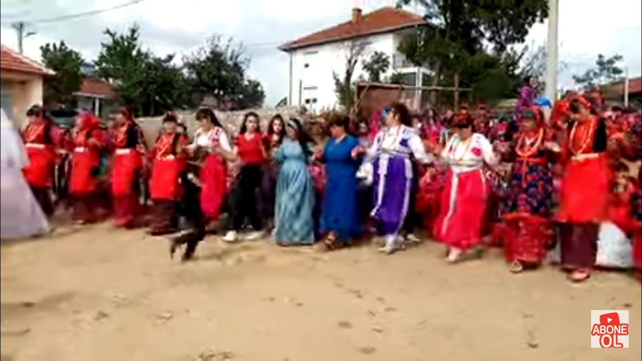 ALİKOÇ KÖYÜNDE YÖRESEL DÜĞÜN