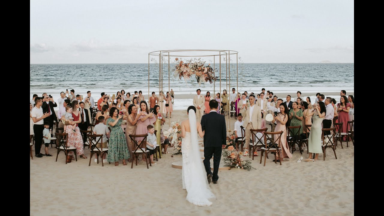 Trang & Cong // Destination wedding Nha Trang, Vietnam