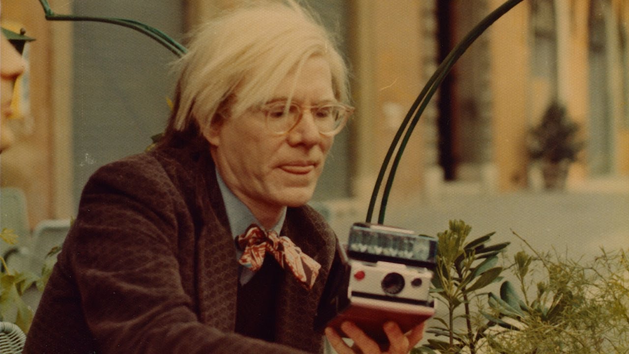 Warhol’s lens – The prince of Pop Art on his photographic work. The 1981 BBC interview