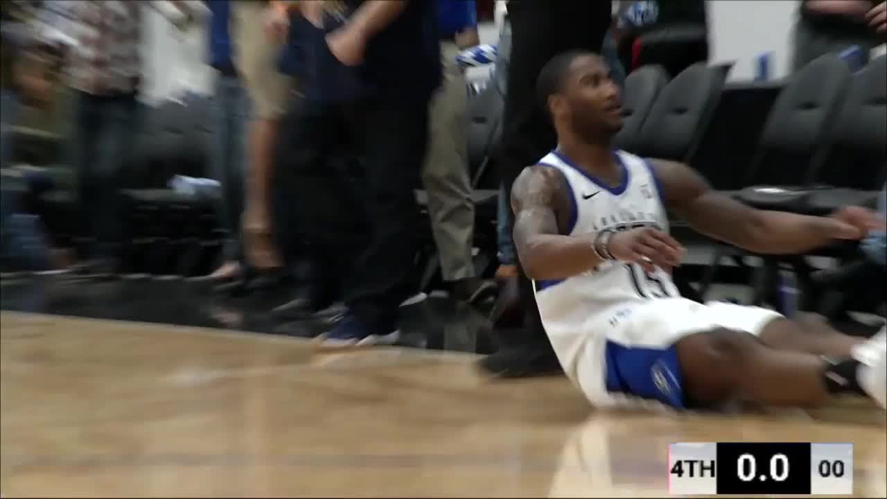 Jamel Artis (22 points) Highlights vs. Windy City Bulls