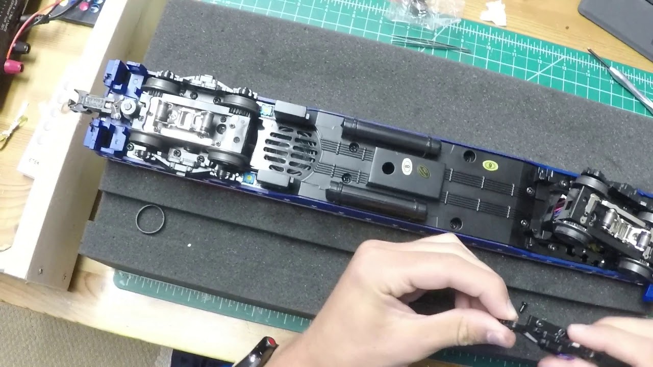 Replacing an O Scale Traction Tire