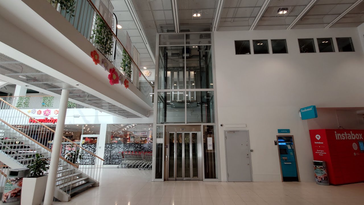 MODDED! RC Hisservice (Stockholms Hiss-Service mod.) MRL-Tradction Elevator @ Huvudsta Centrum