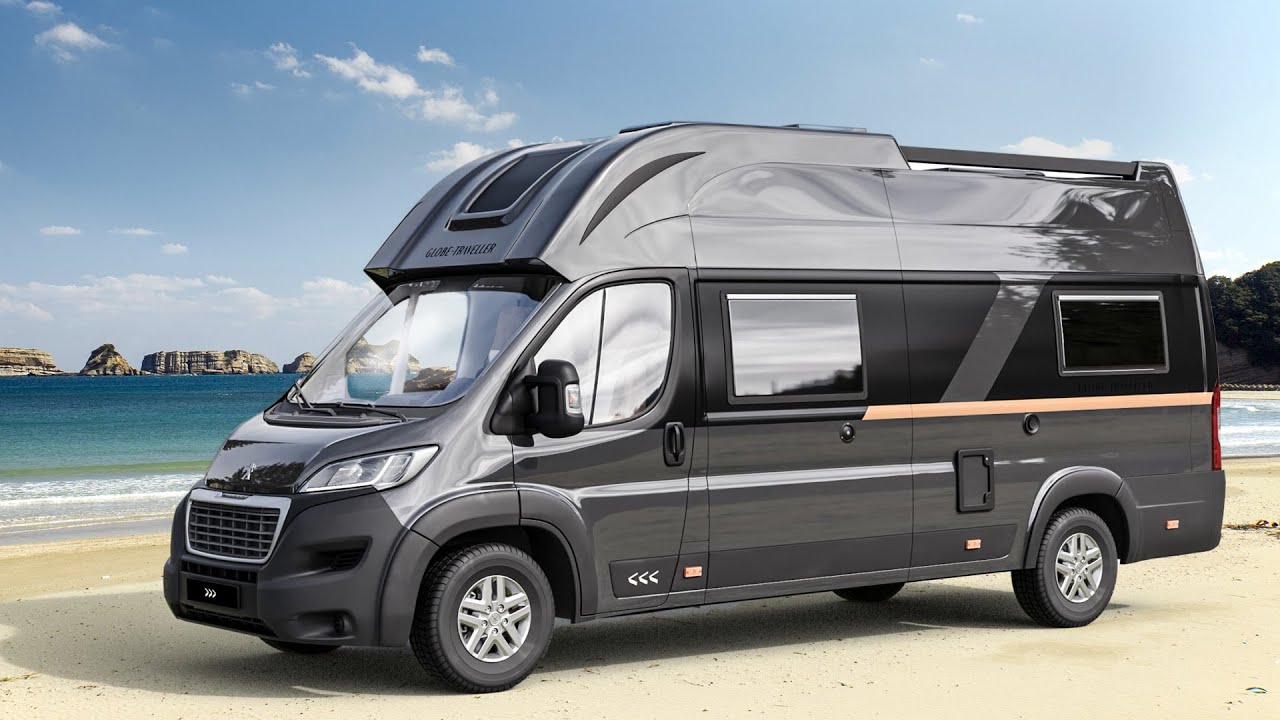Pathfinder Z von Globe Traveller - Fahrrad-Garage im Heck - Längsbetten und Dachbett