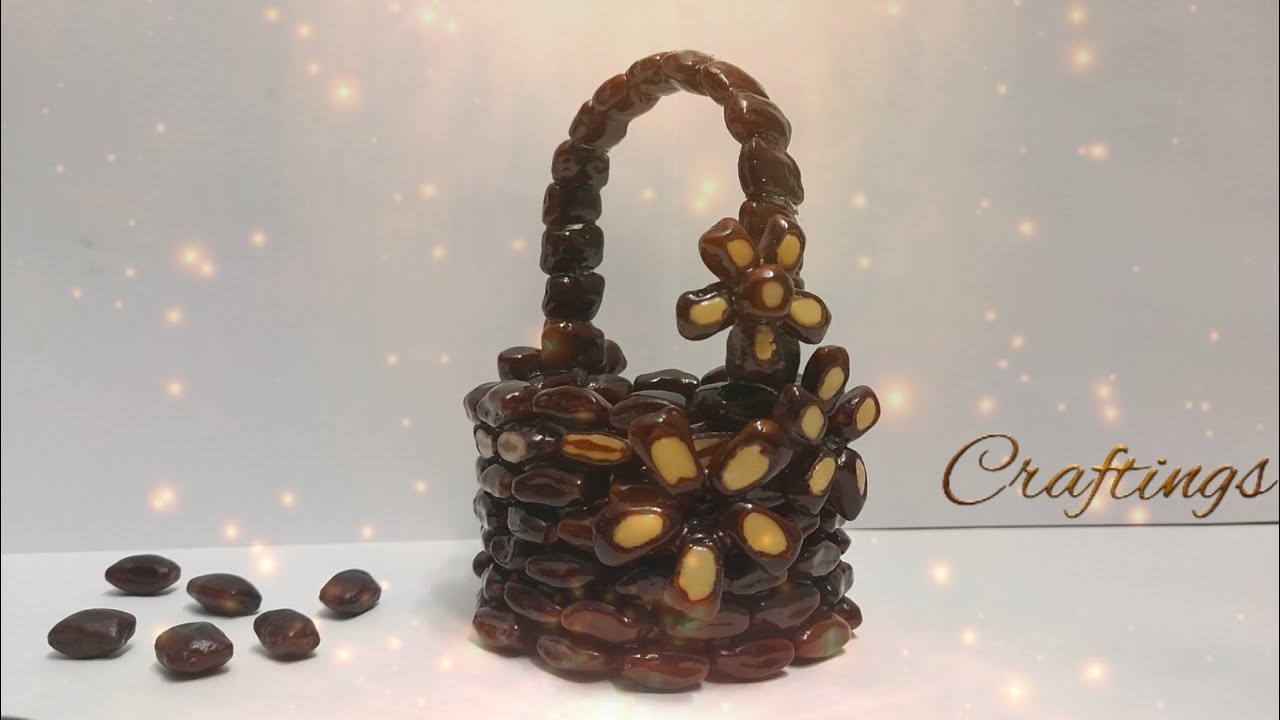 Basket craft with tamarind seeds 👜, art from waste, craftings, tamarind seeds craft, showpiece model