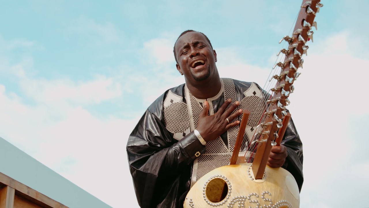 Sura Susso - Molu (Official Video)