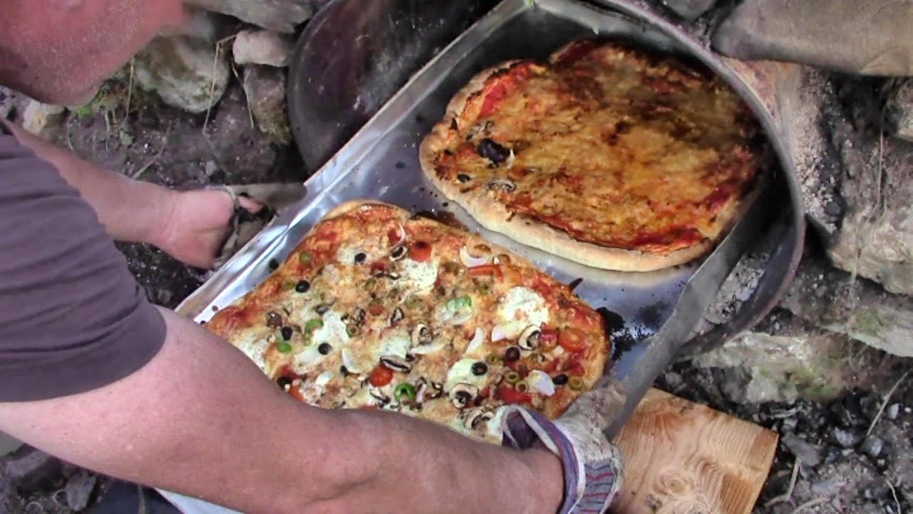 Homemade Wood-Fired Pizza Oven Cost Nothing At All To Build (And Feeds Small Multitude)