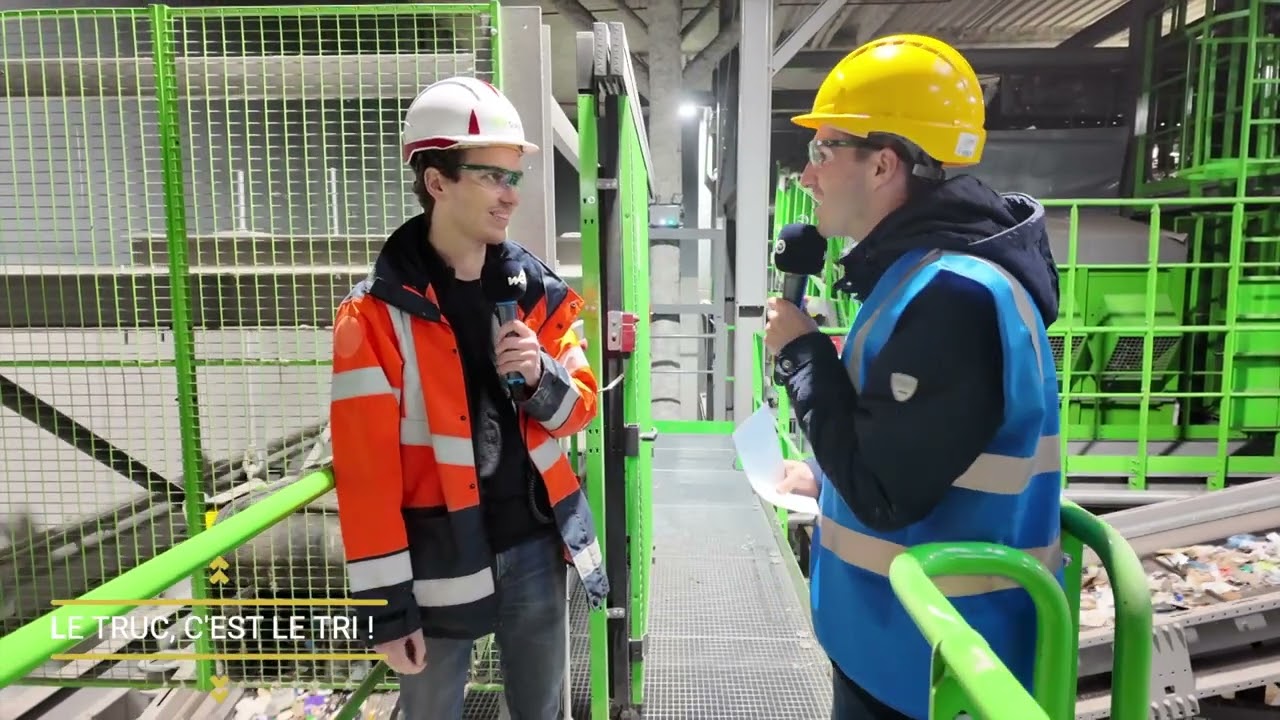 Que devient un emballage recyclable une fois déposé dans la poubelle jaune ?
