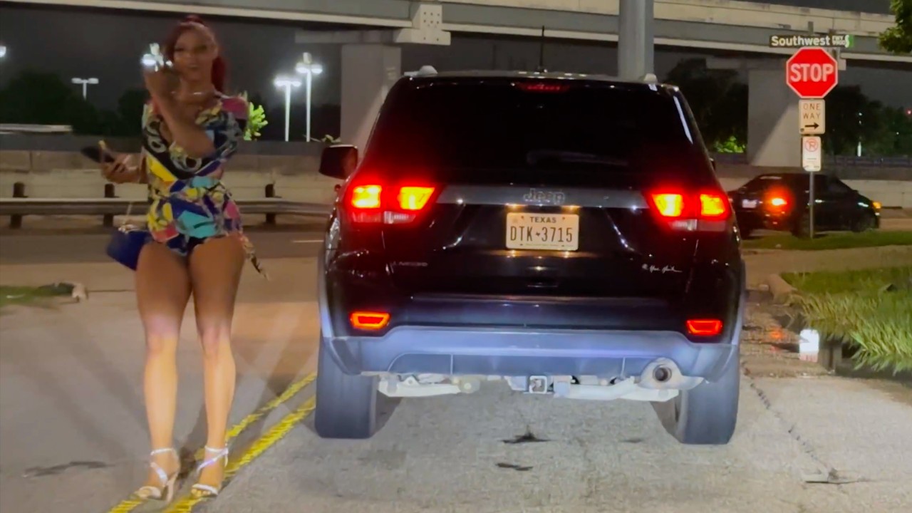 What Happens When You Drive Through Houston's Quirky Side After Midnight?