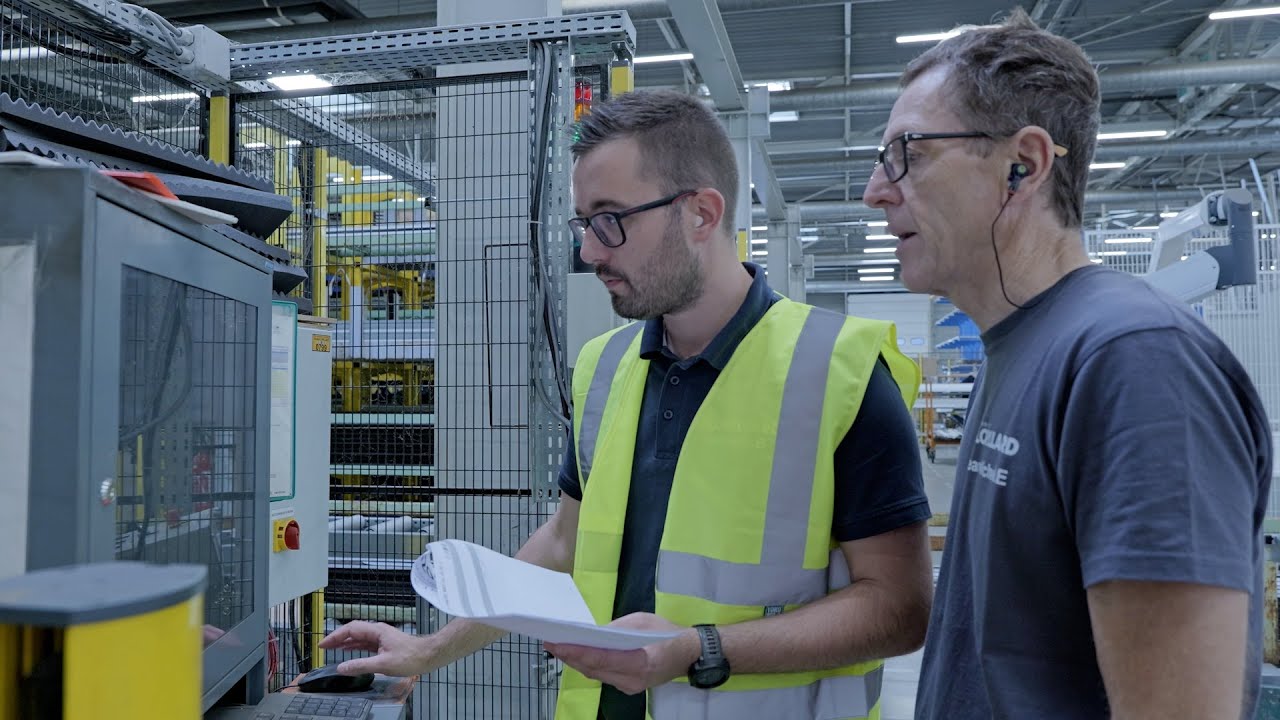 M&eacute;tiers de l'industrie : Ludovic, responsable production chez Lorillard