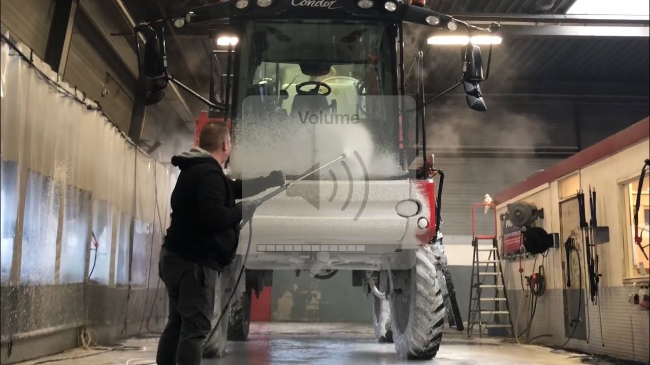 Agrifac Condor agricultural self propelled sprayer Non Contact ProNano Agri Cleaning