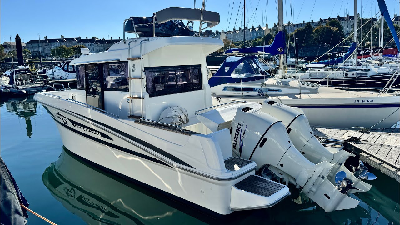 BENETEAU BARRACUDA 9 FLYBRIDGE
