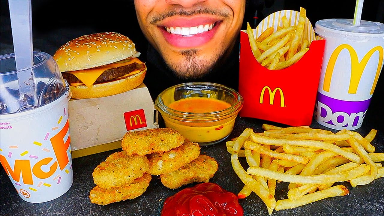 ASMR MCDONALDS CHICKEN NUGGETS QUARTER POUNDER WITH CHEESE SAUCE FRIES OREO MCFLURRY MUKBANG