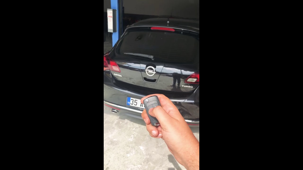 Opel astra j kasa hb otomatik bagaj a&ccedil;ma