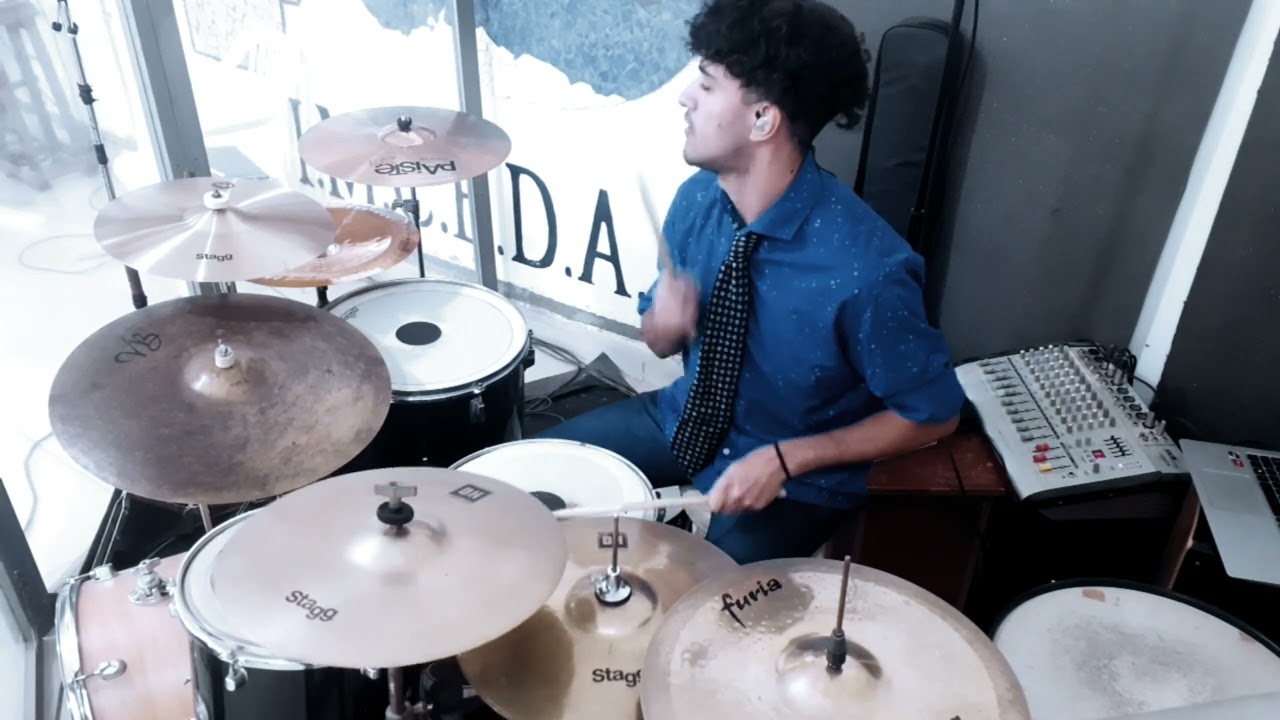 AGUAS PROFUNDAS / Un Domingo en la Iglesia #22 ( COVER DRUM ) FT: Marcos Brunet
