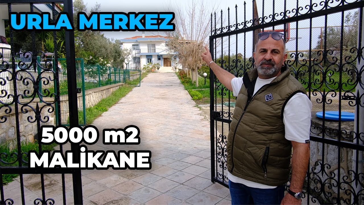 Urla Merkez'de 5000 m2 Üzerine Kurulu Havuzlu Malikane
