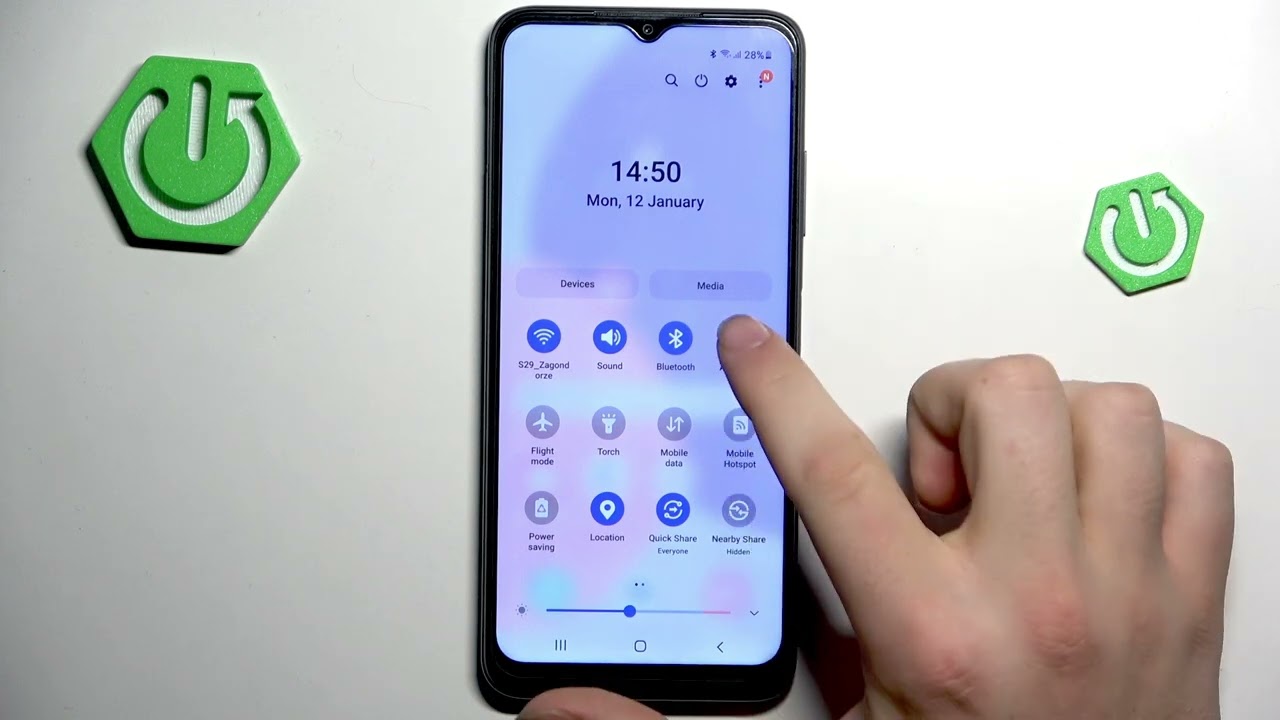 SAMSUNG Galaxy A22 5G — Как включить/выключить автоматический поворот экрана