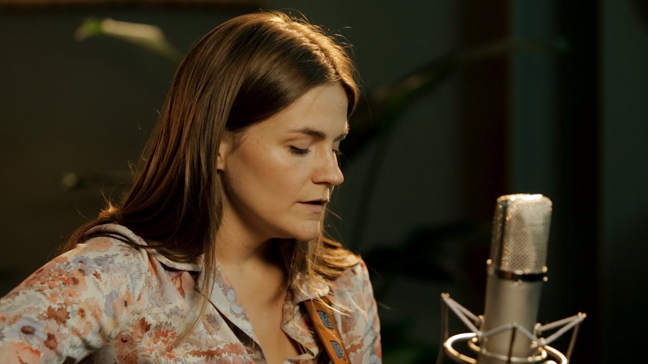 Erin Rae | Wild Blue Wind