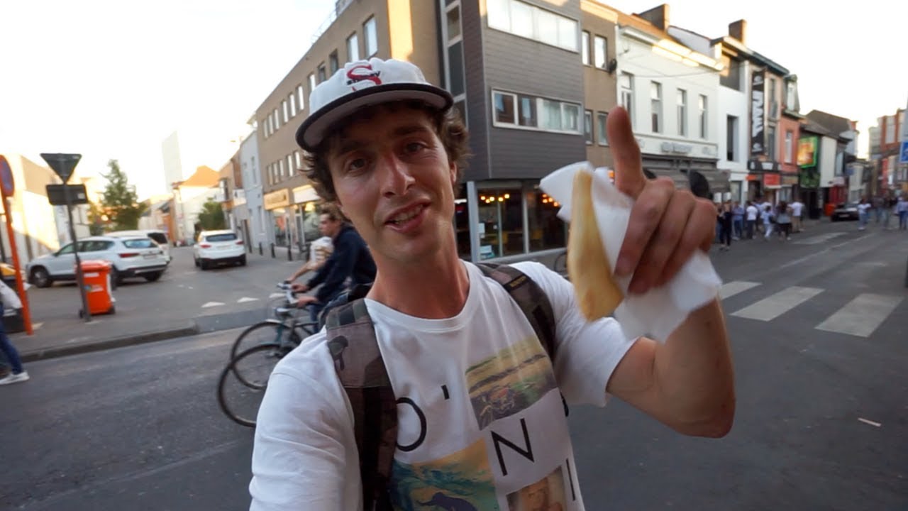 IK HEB EEN NIEUWE JOB IN GENT !!