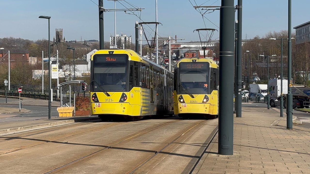 Tram-Spotting At Oldham Mumps (26.3.25) | Manchester MetroLink