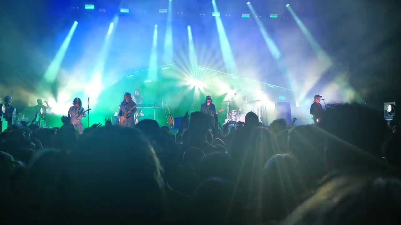 Sticky fingers - Freddy Crabs - Live at Tempodrom Berlin 02.07.23