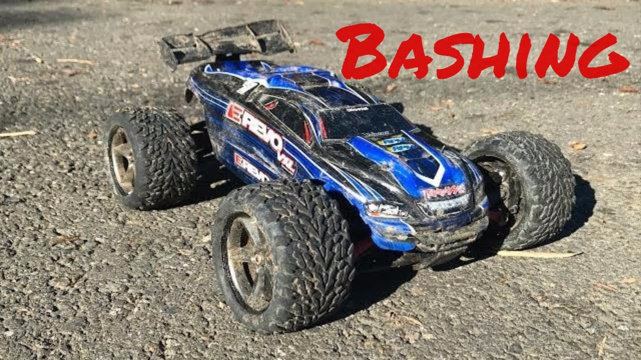 1/16 E Revo VXL With  2 NiMH Batteries