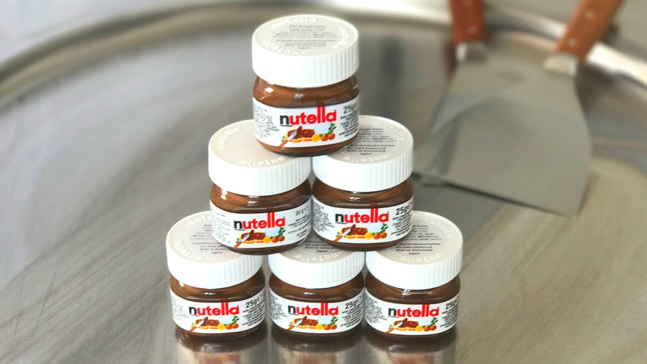 Nutella Ice Cream Rolls mixed with Chocolate and B-Ready / how to make nutella rolled ice cream ASMR