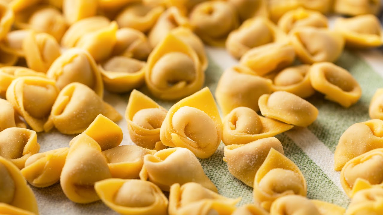 Tortellini bolognesi