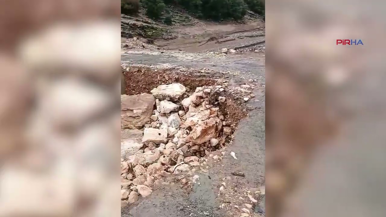 Pazarcık&rsquo;ta sel k&ouml;pr&uuml;y&uuml; yıktı: Tilkiler mahallesi her yıl aynı mağduriyeti yaşıyor!