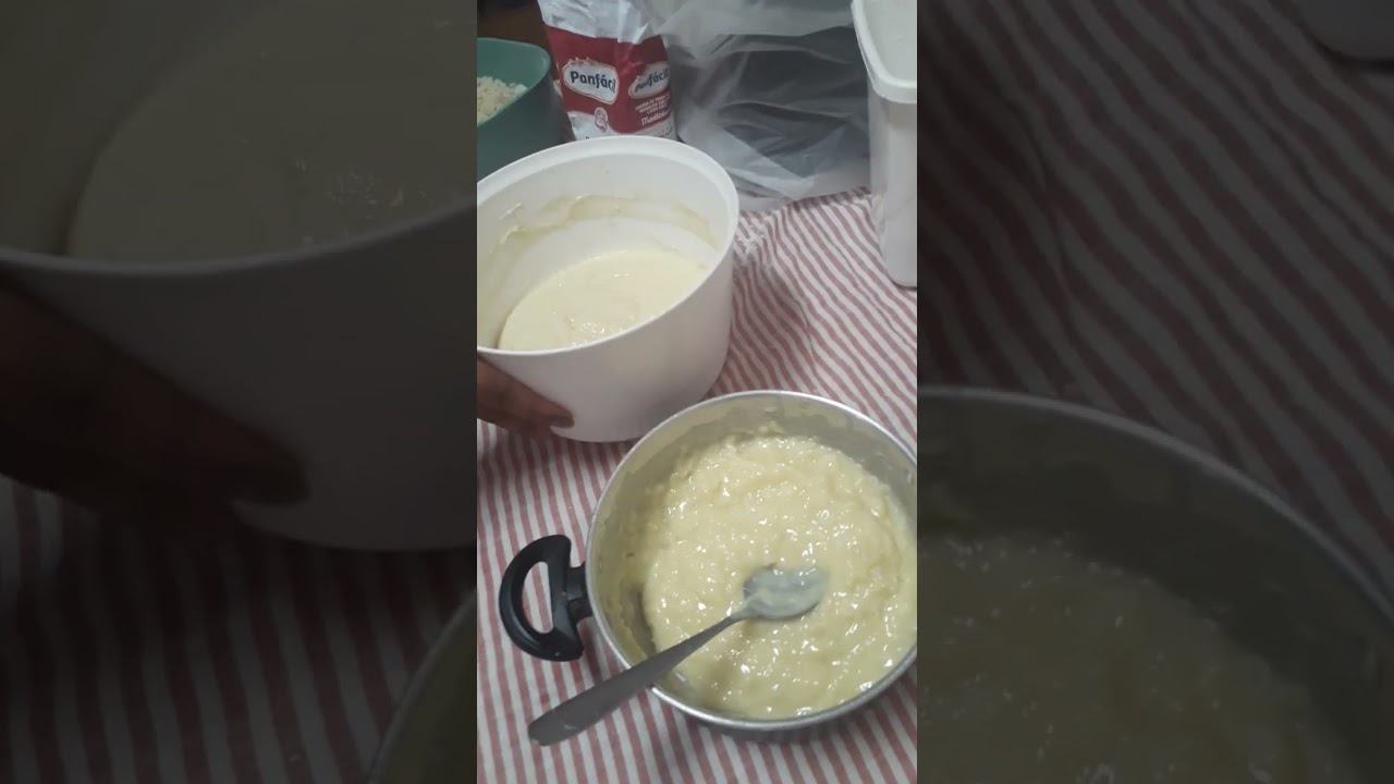 Ensinando a fazer cuca de coco