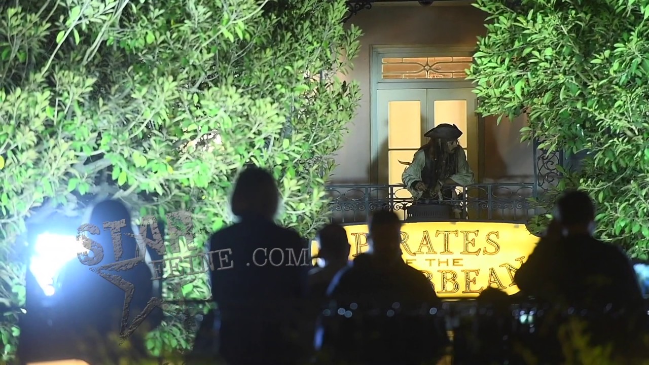 Johnny Depp surprises fans in New Orleans Square as Captain Jack Sparrow at Disneyland.