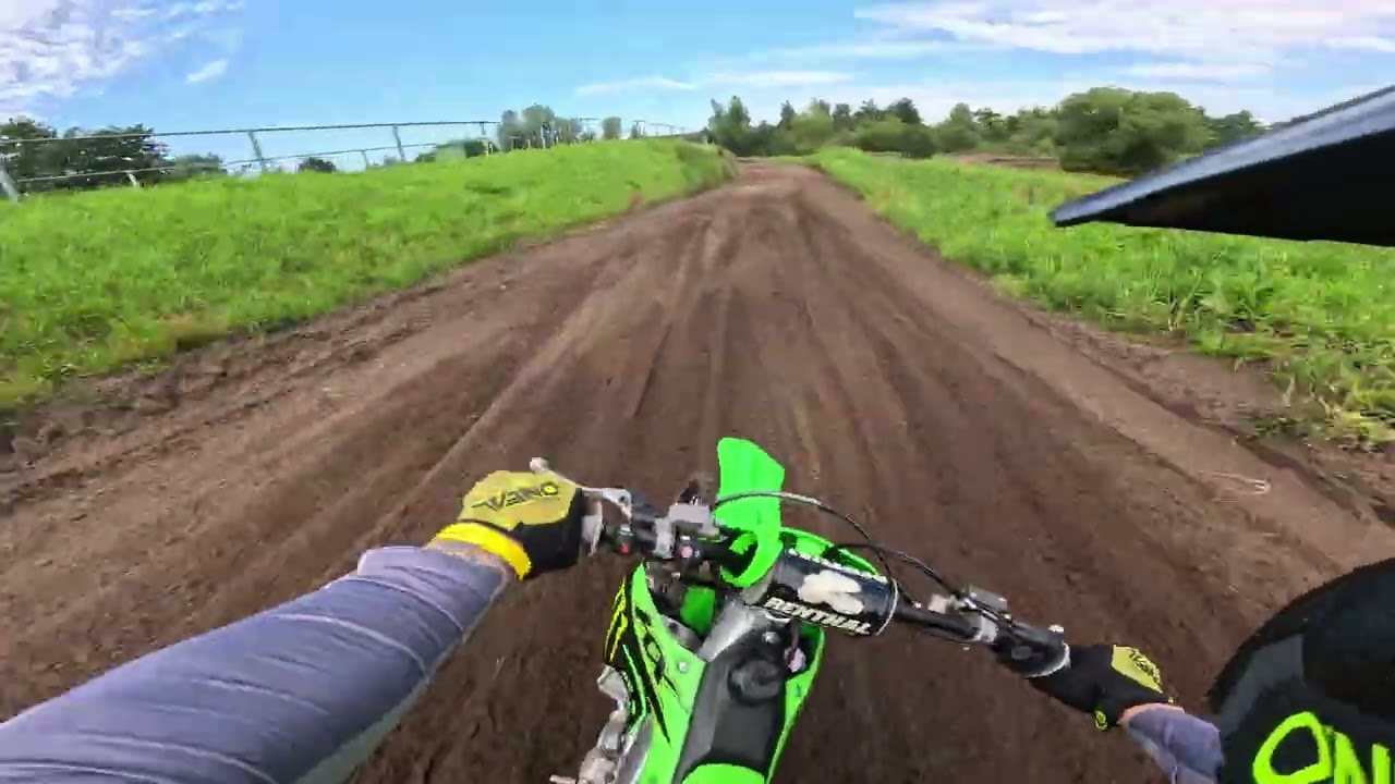 Kawasaki KX250 Raw Footage - Flying Boetoe, Joure, The Netherlands
