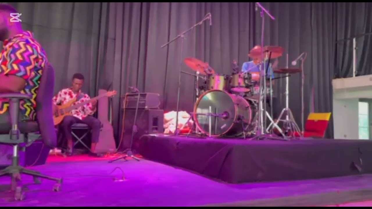 LOCAL PRAISE JAM || MINISTERS OF LIFE || SAMMY ON BASS