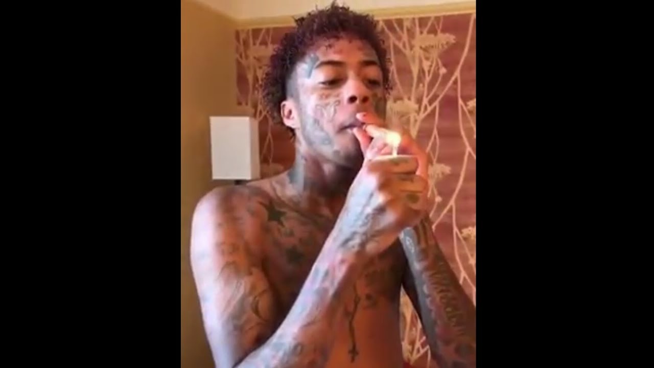 Boonk Gang Smokes weed from a glass blunt