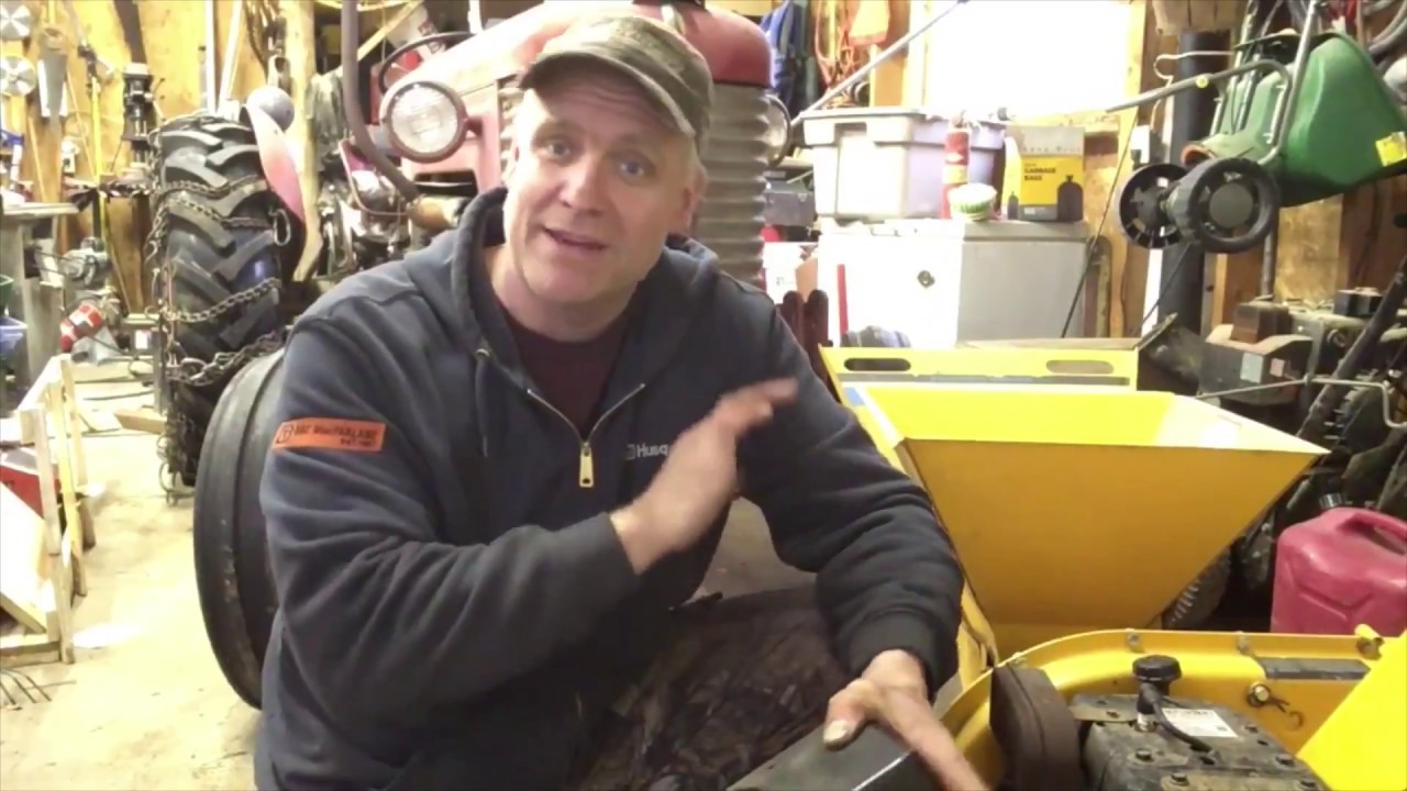 Cleaning the carburetor on a 8HP Cub cadet chipper shredder with Tecumseh motor