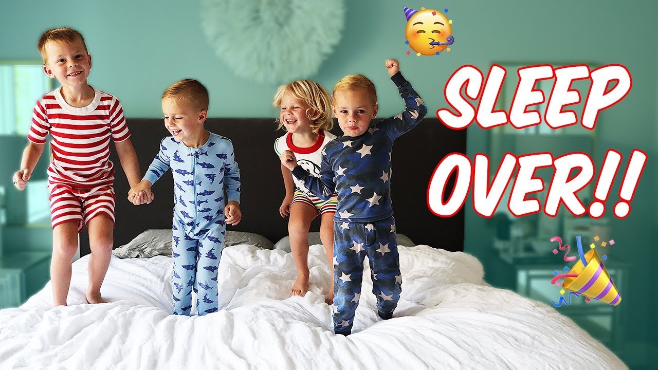 SLEEP OVER PARTY With COUSINS!!