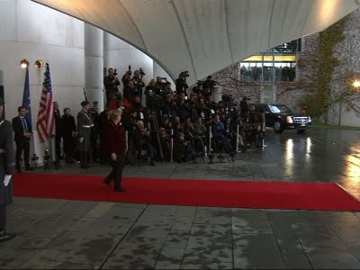 Raw: Obama Meets with Germany's Merkel in Berlin