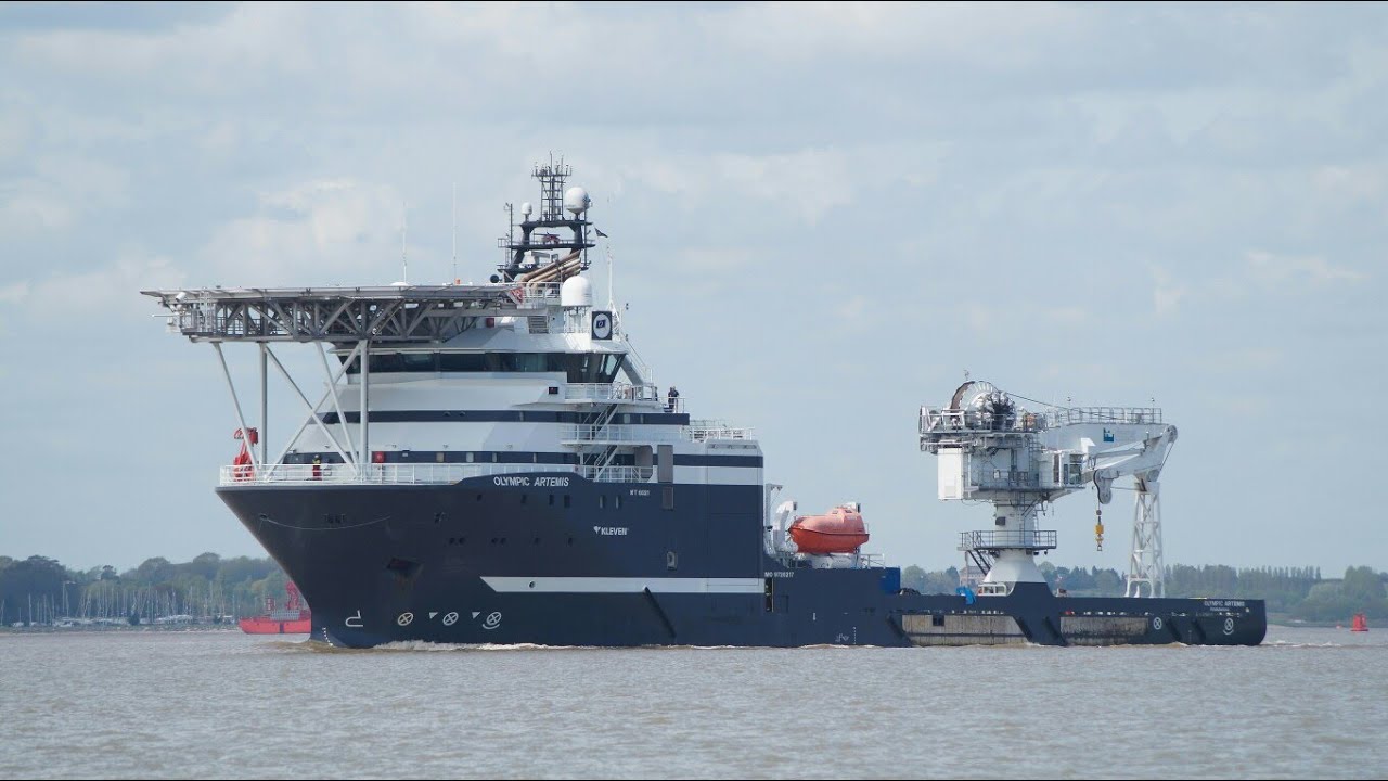 Offshore support vessel OLYMPIC ARTEMIS outbound from harwich 3/5/18