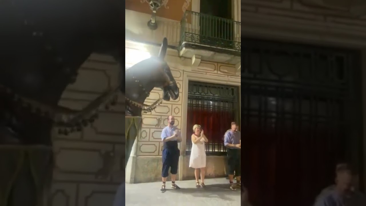 Mulassa de Barcelona i de Valls a la Festa Major de Vilanova i la Geltr&uacute;