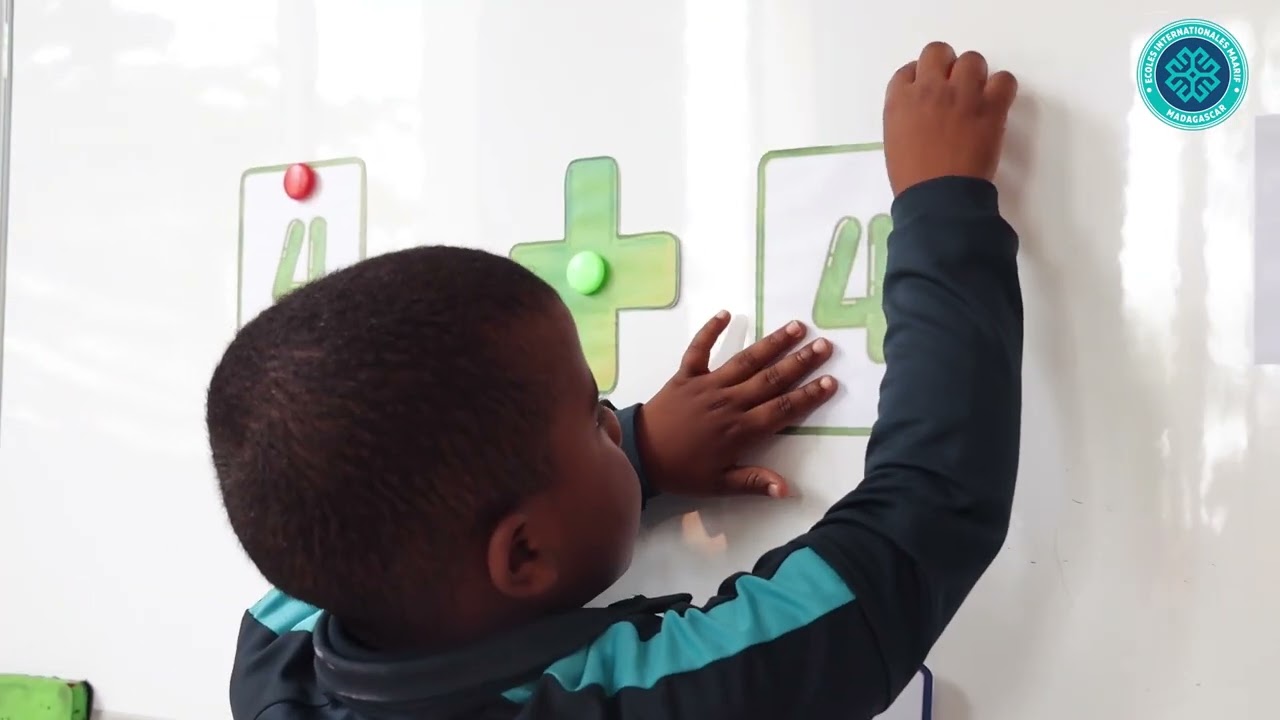 Les élèves de CP découvrent la notion du double en mathématiques