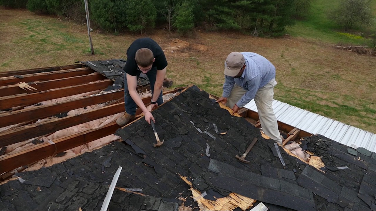 HOW TO Remove An Old Roof - Mountain Remodel Season 2 Episode 4