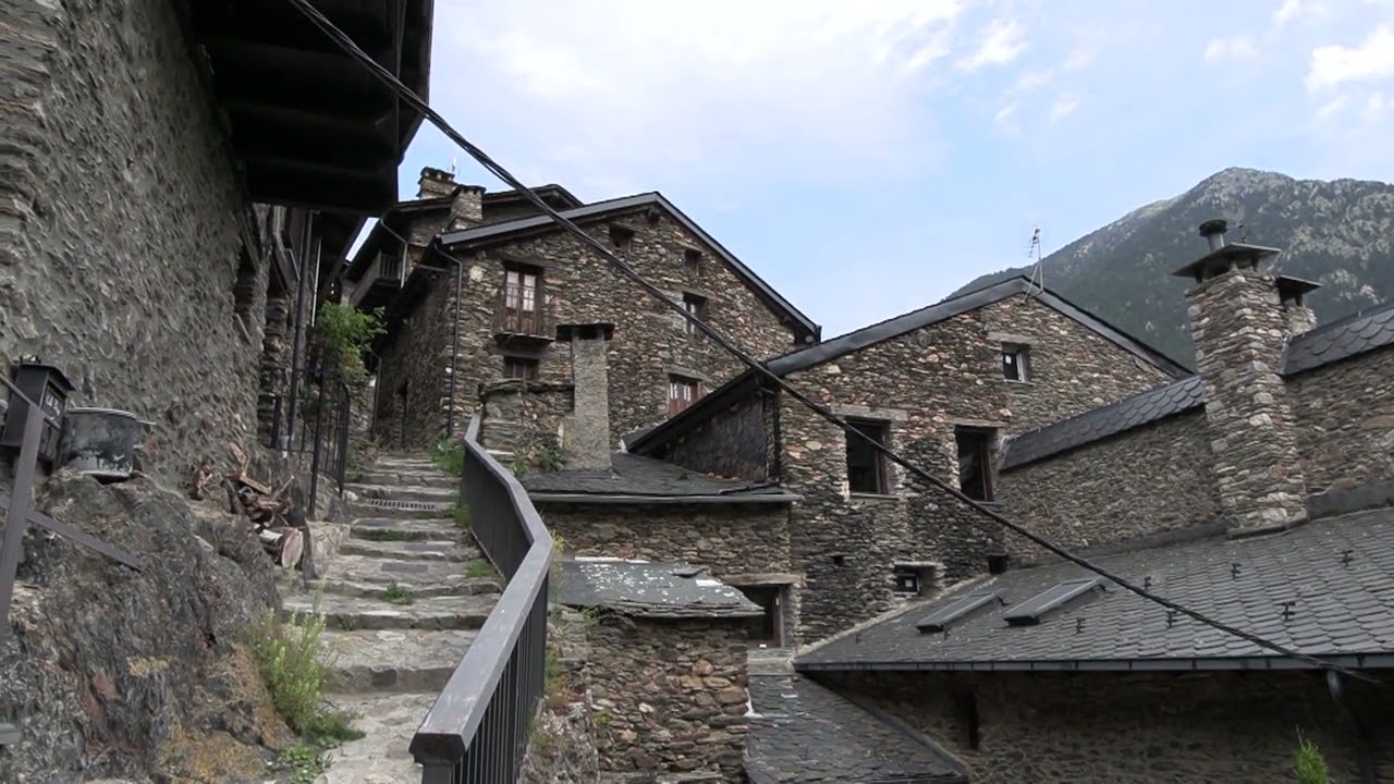OS DE CIVIS   ( AL QUE SOLO SE PUEDE LLEGAR DESDE ANDORRA )