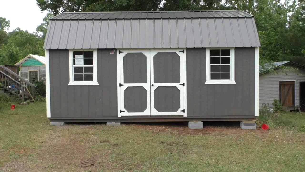 How is a Derksen Building Delivered?