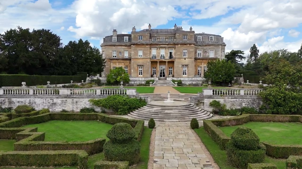 Our UK Adventure - Stop Over at Luton Hoo