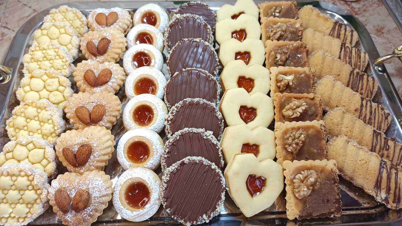 العجينة سحرية لي رايحة تخرجلك 100 حبة ب 7 انواع من الحلويات ماتتقلص مايتغيرش شكلها بعد طيب جربوها