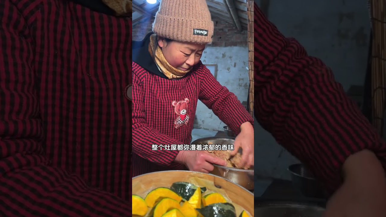 #Steamed glutinous rice ribs with powder filled the whole kitchen with rich fragrance ...