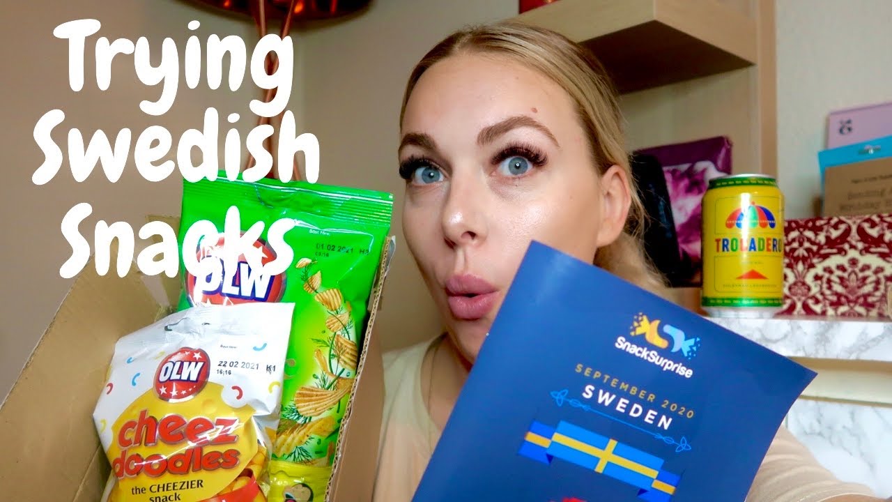 TRYING SWEDISH SNACKS | SNACK SURPRISE SUBSCRIPTION BOX SEPTEMBER 2020