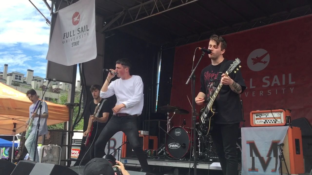 Boston Manor - Lead Feet : Live - Warped Tour 2017